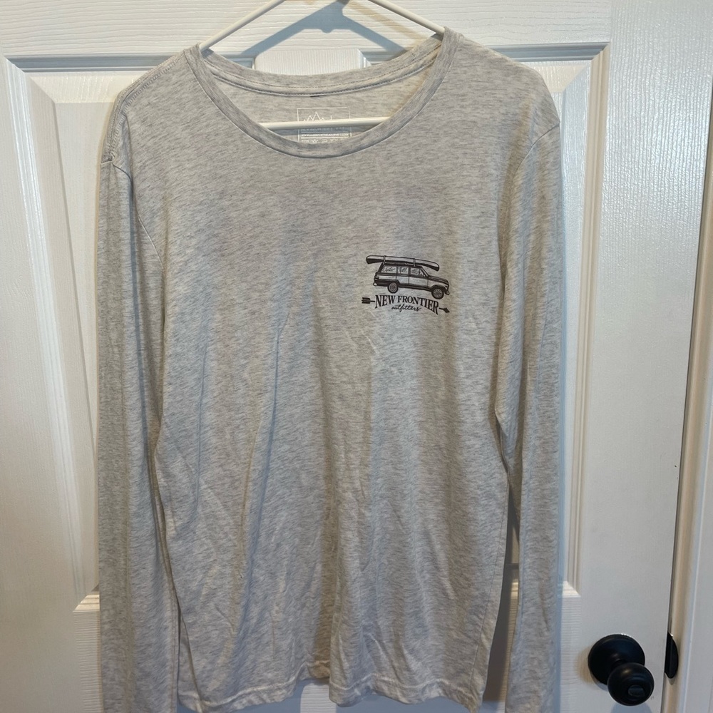 New Frontier Medium long sleeve teeshirt